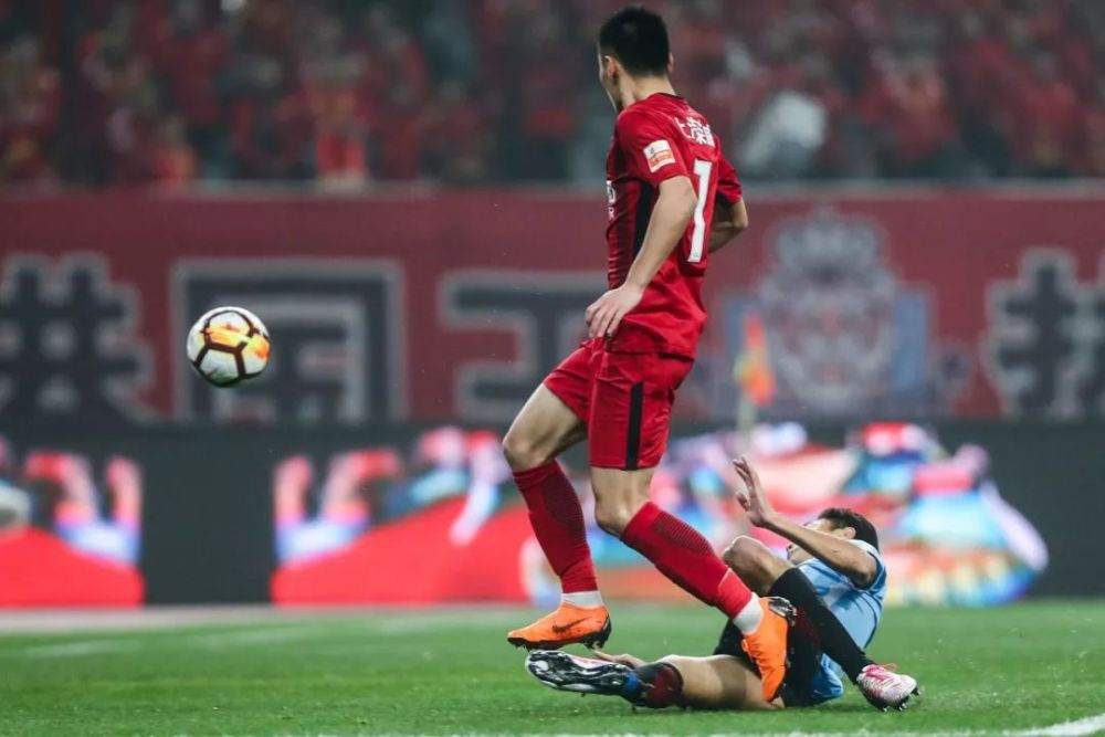 中超倒计时，勒沃库森清晨刷新队史纪录，细节引发关注，质疑声仍在，数据趋势出现新变化的简单介绍-九游体育app