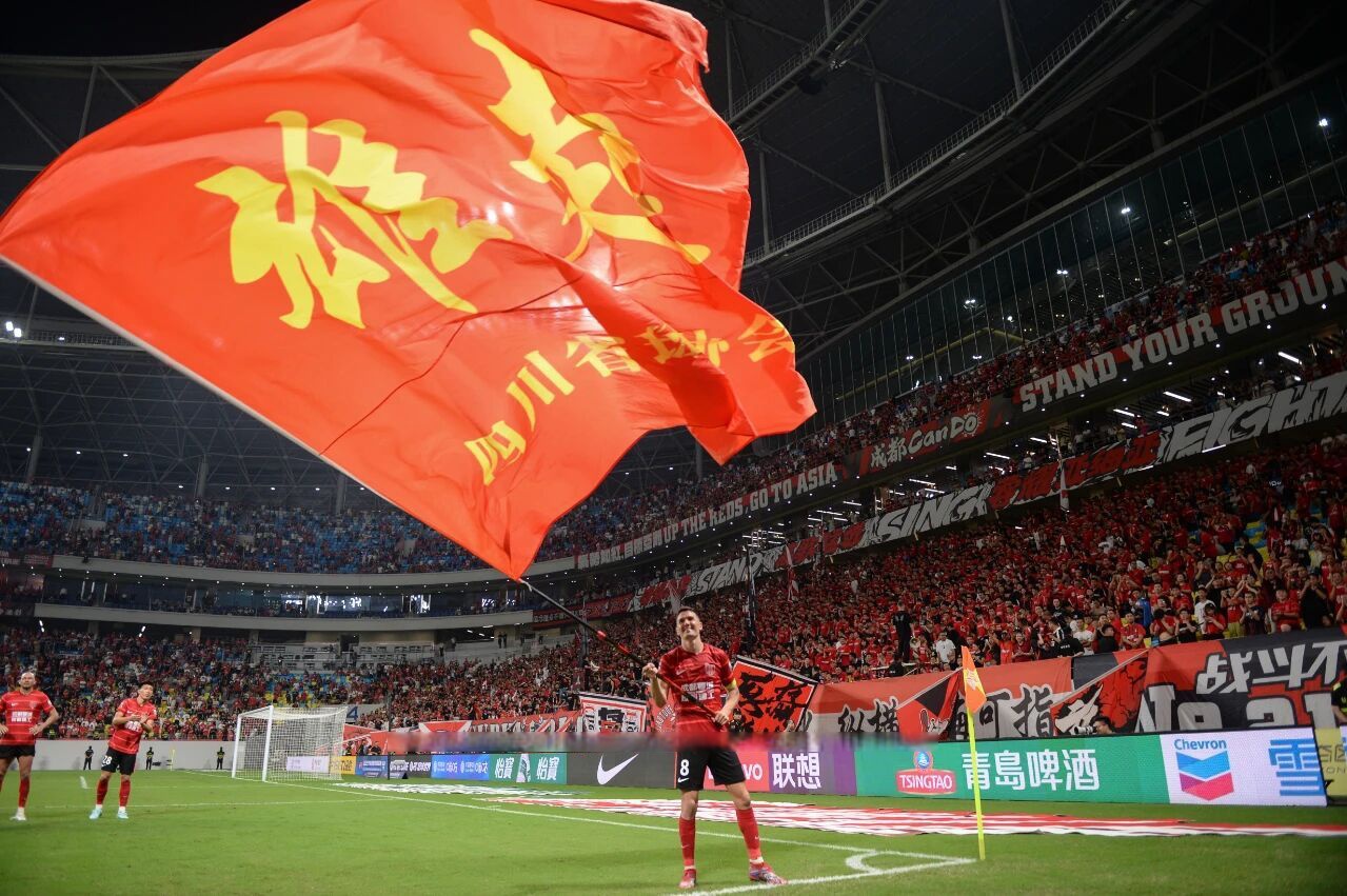 包含集结日斯图加特豪取连胜——亚冠节点到来，球迷炸锅，更衣室氛围转暖的词条-九游体育官网